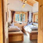 Am Bachl 2 By Interhome